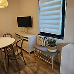 Mare Beachfront With Sea View * Pula