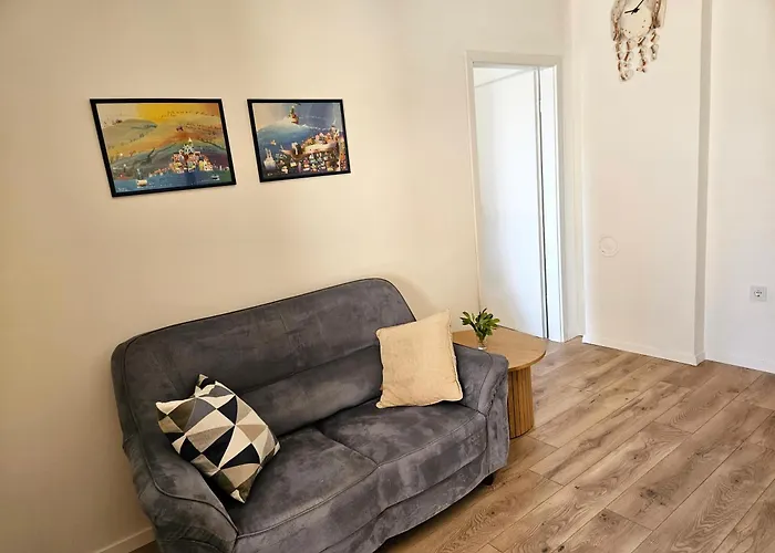 Mare Beachfront With Sea View Apartament Pula