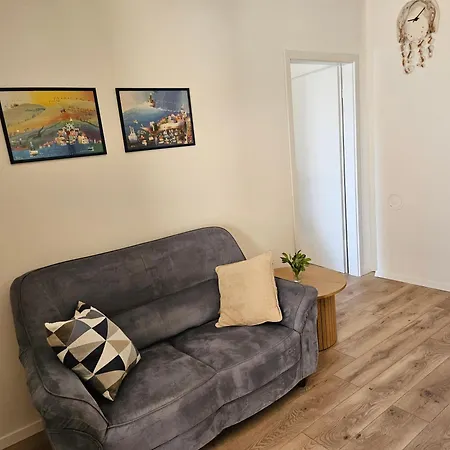 Mare Azzuro Ii * Πούλα